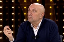 Sinan Engin: "Fenerbahçe'nin bütün transferlerini toplasan Galatasaray'daki bu adam etmez, ikisi de canavar gibi"
