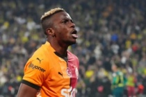 Victor Osimhen imzayı attı! Fenerbahçeli Murat Ülker ile anlaştı!