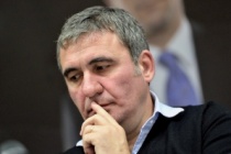 Gheorghe Hagi'den Galatasaray sözleri! "Gördükçe hırslanıyorum"