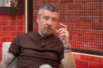 Tümer Metin: "Galatasaray'dan gidiyor, onu söyleyeyim, transfer edenler bir ödülü hak ediyor"