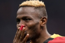 Victor Osimhen'in transferinden vazgeçen ve masada oturan kulüpleri duyurdu!