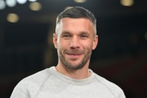 Lukas Podolski, Galatasaray'ın yeni transferini duyurdu!