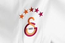 Galatasaray'a transferini duyurdu! Ortalık yıkıldı!