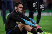 Hakan Çalhanoğlu'ndan ilk resmi açıklama geldi!