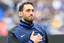 Hakan Çalhanoğlu'nun görüşme yapacağı Galatasaraylı isim belli oldu!