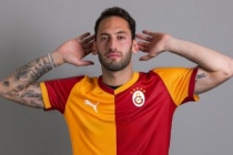 Hakan Çalhanoğlu'ndan tepkiler sonrası yeni karar!