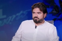 Rasim Ozan Kütahyalı: "Galatasaray transferi bitirdi, bu adam cepte ama bir yönetici bana 'İkisi birlikte de olabilir' dedi"
