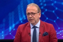 Zeki Uzundurukan: "Galatasaray'da bir sürpriz daha olabilir, bir uçak daha gelecek, büyük bir gövde gösterisi olacak"