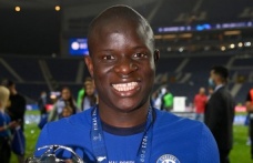"Galatasaray, Kante'yi transfer etmek için görüşüyor, yanına ve önüne de..."