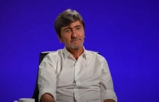 Rıdvan Dilmen: "Galatasaray uğraşıyor, 25 tane mi yiyeceksin? Oyuncu tribünde akrabasıyla muhabbet ediyor"