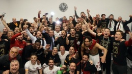 ŞAMPİYON GALATASARAY!