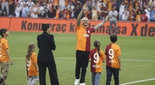 Galatasaray'ın transferlerinden memnun musunuz?
