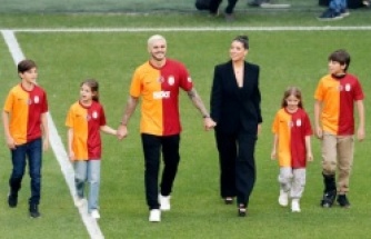 Galatasaray'dan tarihi imza töreni