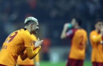 Galatasaray 3-2 Ümraniyespor (11'de 11 oldu)