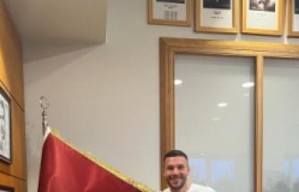 Lukas Podolski, Florya’yı ziyaret etti