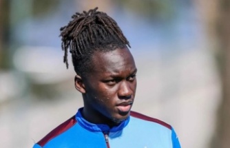 Batista Mendy: "Galatasaray beni istedi, bu yaz ayında Trabzonspor'un da çıkarına olacak şekilde..."