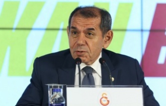 Dursun Özbek: "Kendisiyle konuştum, gitmekte çok ısrarcı ama Galatasaray için biz de ısrarımızı sürdüreceğiz"