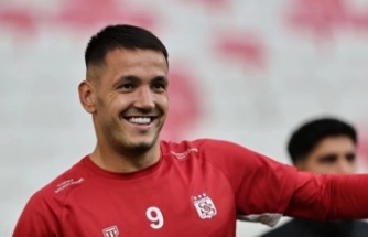 Galatasaray, Rey Manaj için hazır! Stada girer girmez...