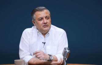 Mehmet Demirkol: "Sözleşmeye bir madde koyar, Galatasaray'a imza atar, haftalık 500 bin Pound istemişti"