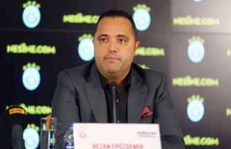 Rezan Epözdemir: "Osimhen için 2.5 milyon Euro vereceğim, yeter ki Galatasaray alsın"