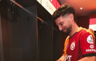 Dries Mertens: "Galatasaray'dan ayrılacağımızı söylemek zor olacak, çok üzülecek, burayı terk etmek istemeyecek"