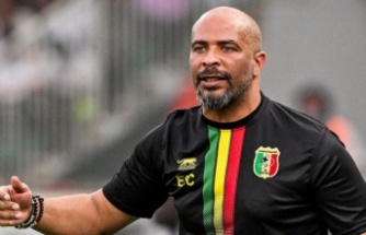 Eric Chelle: "Osimhen'i korumam gerekiyor, Manchester United, Chelsea, Barcelona veya Real Madrid..."