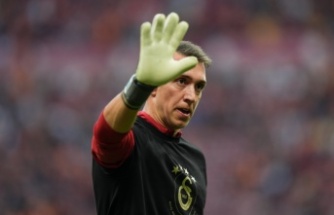 Fernando Muslera'nın yeni kulübü belli oldu! 1,5 yıllık anlaşma sağladı!